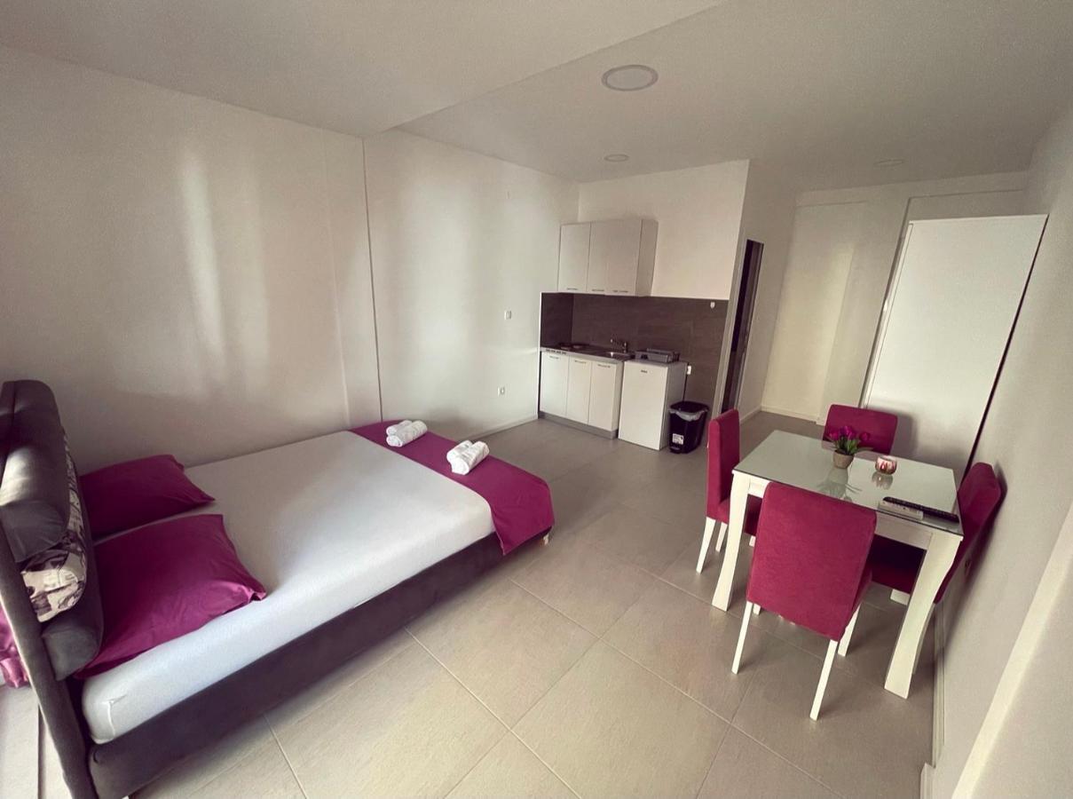 Apartmani Agi Budva Bagian luar foto