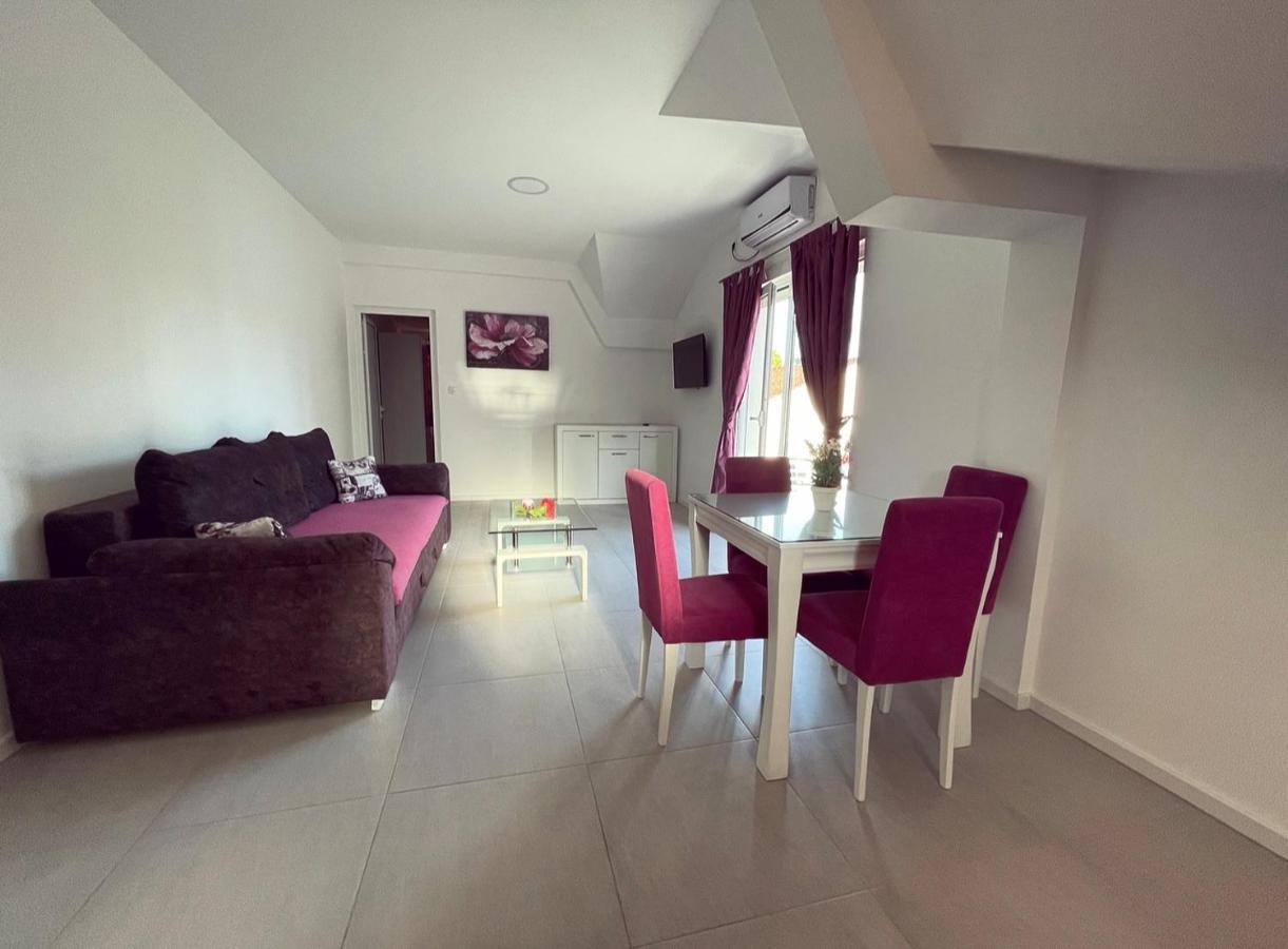 Apartmani Agi Budva Bagian luar foto
